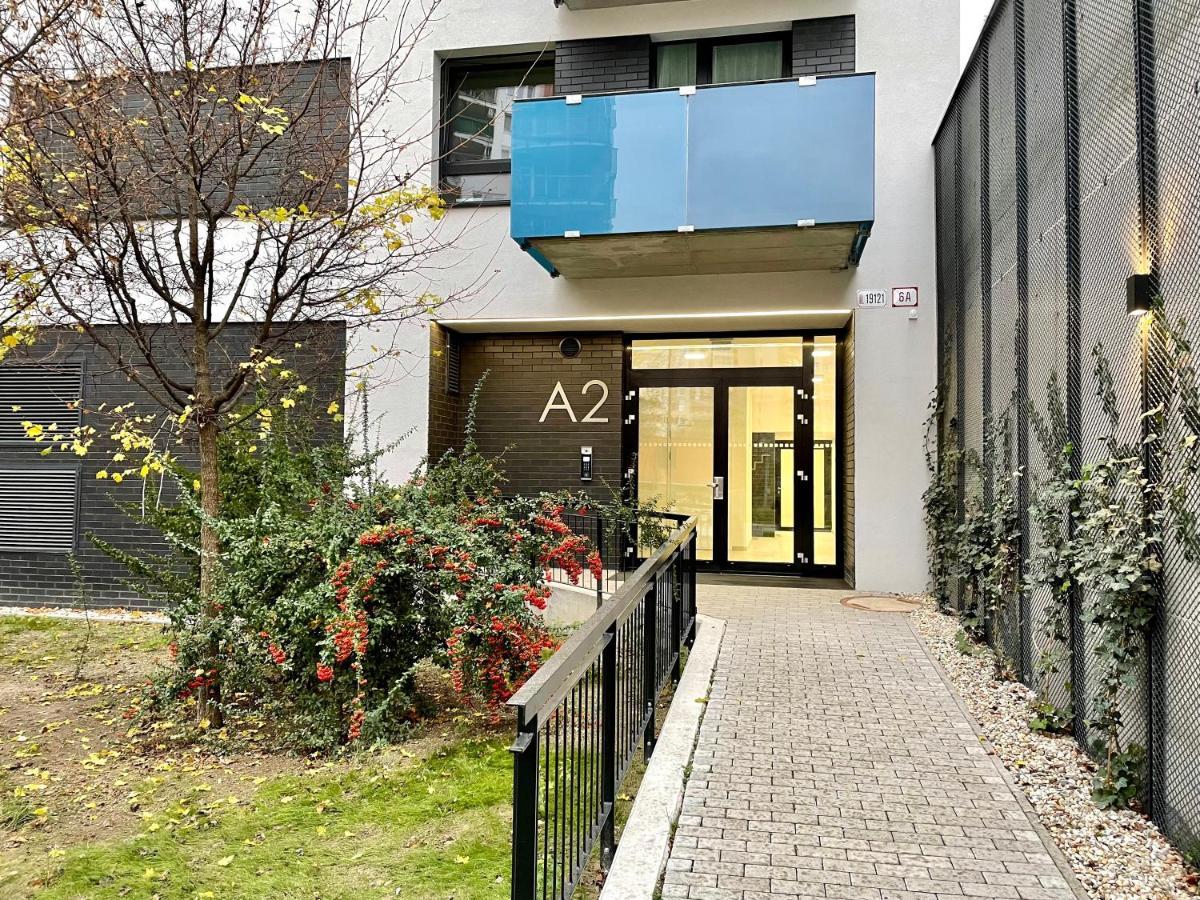 Central Stay Bratislava Exterior foto