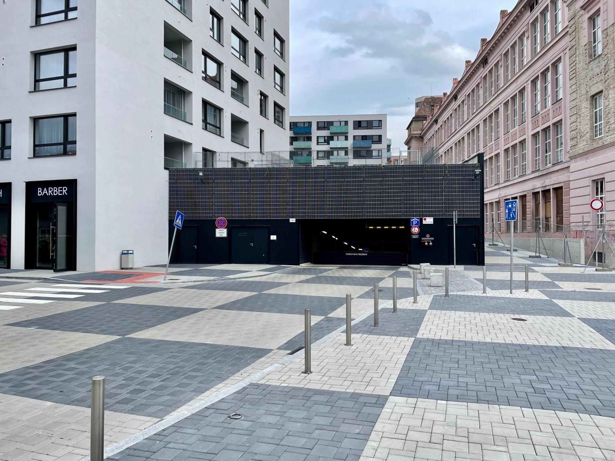 Central Stay Bratislava Exterior foto
